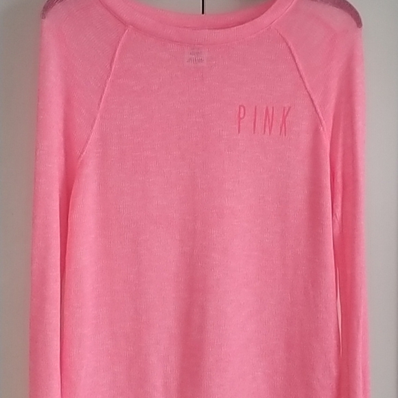 PINK Victoria's Secret Sweaters - PINK Victoria Secret's Pink Light Knit Sweater Top Sz XS